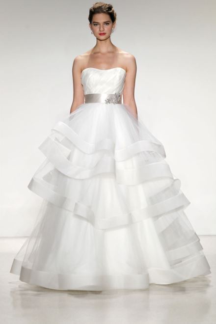 7-mot-ao-cuoi13 7 mốt váy cưới 1