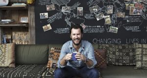 Khởi nghiệp thành công từ 'một bán - một tặng'