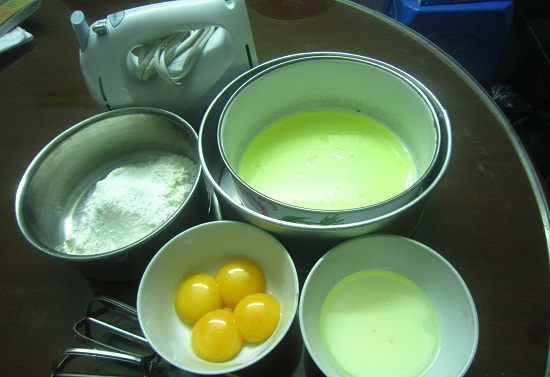 Image result for Hướng dẫn làm bánh gato tại nhà đúng chuẩn hàng hiệu