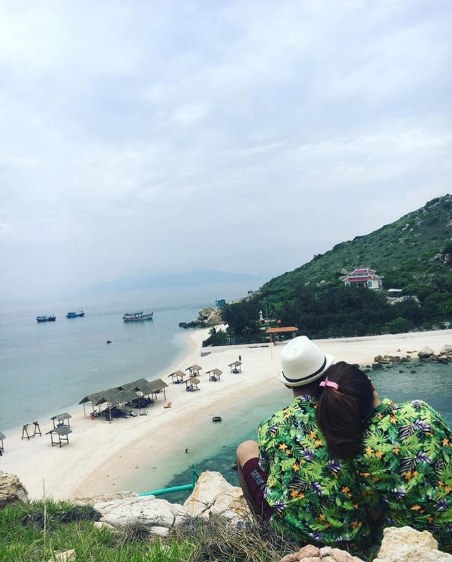 Những con đường giữa biển đẹp mê hồn ở Việt Nam mà bạn chưa biết tới - Ảnh 9. Những con đường giữa biển đẹp mê hồn ở Việt Nam mà bạn chưa biết tới - Ảnh 9.