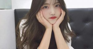 10 kiểu tóc dài mái thưa Hàn Quốc làm đảo điên người nhìn 3 Tóc dài uốn xoăn mái thưa